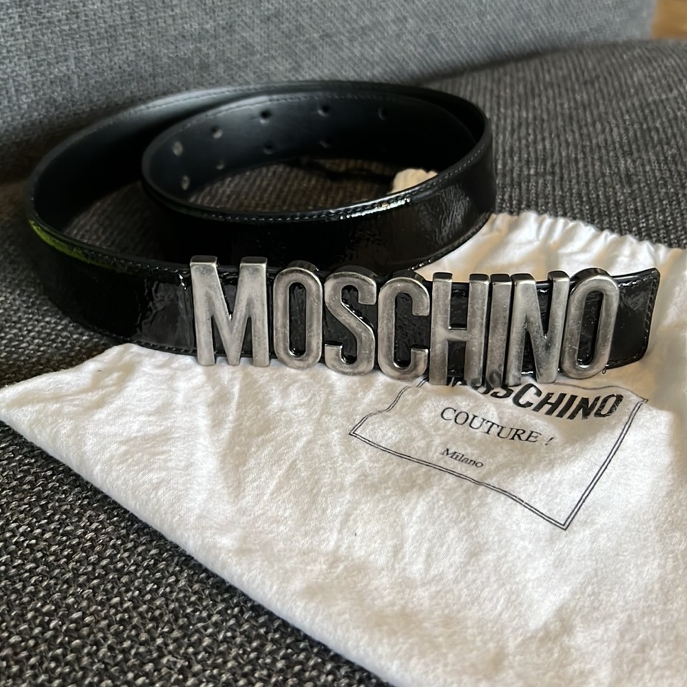 Moschino Couture Black Patent LEATHER BELT WITH BRUSHED SILVER LETTERING LOGO